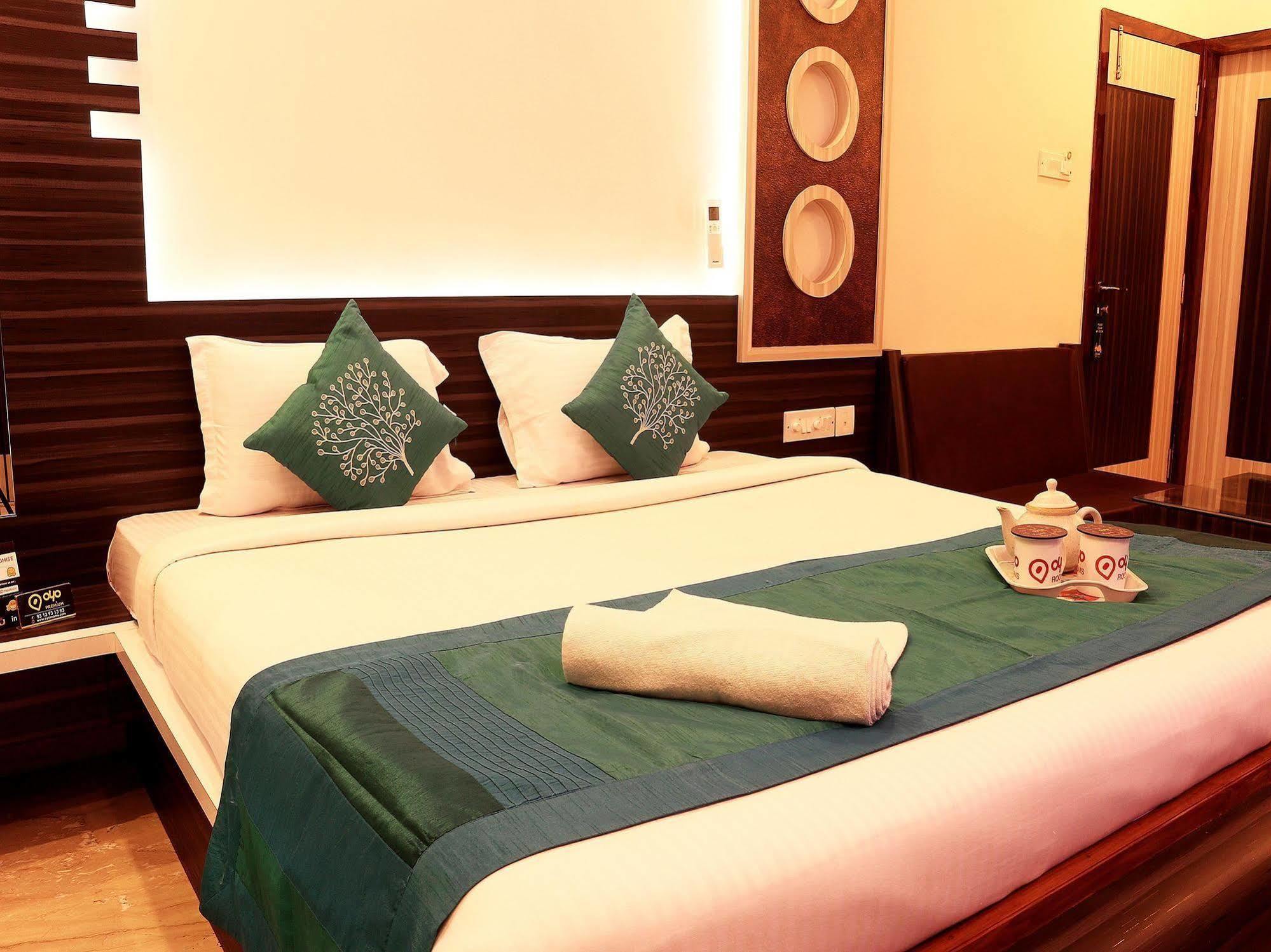 Hotel Narayani Enclave Kalkata Exteriér fotografie